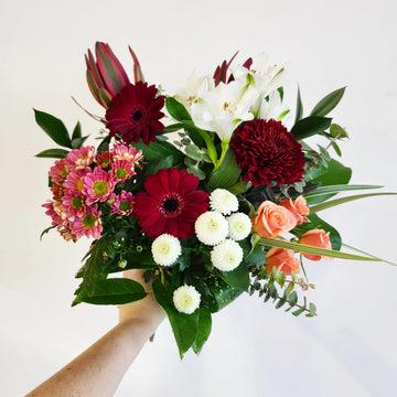 Bouquet teinte rouge et blanc